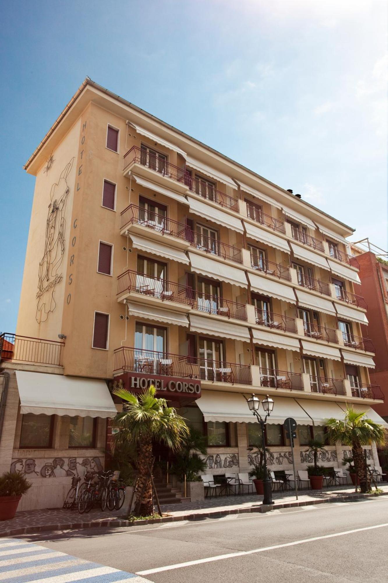 Hotel Corso Alaxi Hotels アラッシオ エクステリア 写真